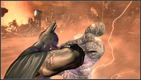 Po tym jak pomyślnie obronisz się przed pierwszym atakiem Ras al Ghula zacznij rytmicznie wciskać prawy przycisk myszy (przycisk Y na padzie), co pozwoli Batmanowi na odpowiadanie na jego kolejne szybkie ciosy #1 - Pokonaj Ras al Ghula | Główny wątek Batman Arkham City - Batman: Arkham City - poradnik do gry