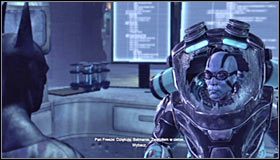 Skieruj się do głównego pomieszczenia budynku policji Gotham City (wydobywającą się parę musisz na nowo trzeba zneutralizować z pomocą mroźnego wybuchu) i zainicjuj rozmowę z panem Freezeem #1 celem zdania mu raportu i poinformowania go o losie jego żony #2 - Serce z lodu | Misje poboczne w Batman Arkham City - Batman: Arkham City - poradnik do gry