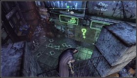 Nowy zakładnik przetrzymywany jest w specjalnym pomieszczeniu i jego uratowanie będzie piątą zagadką - Szarada Enigmy (1) | Misje poboczne w Batman Arkham City - Batman: Arkham City - poradnik do gry