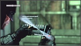 Niedaleko miejsca lądowania zawieszono panel sterowania, tak więc wybierz z inwentarza deszyfrator sekwencyjny i przystąp do procesu hakowania #1 - Szarada Enigmy (4) | Misje poboczne w Batman Arkham City - Batman: Arkham City - poradnik do gry