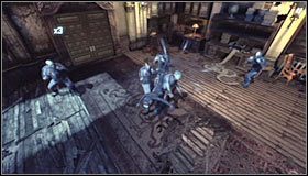 W trakcie tej walki będziesz wykorzystywał jedynie podstawowe umiejętności Kobiety-Kota, tak więc wyprowadzaj ciosy wciskając lewy przycisk myszy (lub przycisk X na padzie) #1 i reaguj na próby ataków w wykonaniu przeciwników wciskając w odpowiednich momentach prawy przycisk myszy (lub przycisk Y na - Prolog | Misje Kobiety-Kota w Batman Arkham City - Batman: Arkham City - poradnik do gry