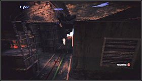 Lepszym sposobem eliminowania wartowników jest w moim przekonaniu wykonywanie nokautów z sufitu, przy czym za każdym razem musisz znaleźć się nad danym wartownikiem i wcisnąć prawy przycisk myszy (lub przycisk Y na padzie) #1 - Włam się do głównego skarbca i zdobądź łupy | Misje Kobiety-Kota - Batman: Arkham City - poradnik do gry