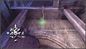 Po znalezieniu się w nowym pomieszczeniu przystąp do wspinaczki, łapiąc się z użyciem pazura górnej półki #1 - Park Row - Trofea Batmana (06-15) | Zagadki w Batman Arkham City - Batman: Arkham City - poradnik do gry