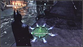 Musisz teraz BŁYSKAWICZNIE wyrzucić trzy batarangi #1, a więc rytmicznie wciskać klawisz 1 (lub lewy trigger na padzie) - Mila Rozrywki - Trofea Batmana (06-12) | Zagadki w Batman Arkham City - Batman: Arkham City - poradnik do gry