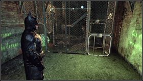 Wejdź do środka i poświęć kilka chwil na zapoznanie się z założeniami tej zagadki - Dzielnica przemysłowa - Trofea Batmana (08-13) | Zagadki w Batman Arkham City - Batman: Arkham City - poradnik do gry