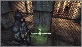 Wykonywanie opisywanych poniżej czynności pozwoli Ci na utrzymywanie przez cały czas zbliżonej wysokości lotu - Dzielnica przemysłowa - Trofea Batmana (31-37) | Zagadki w Batman Arkham City - Batman: Arkham City - poradnik do gry