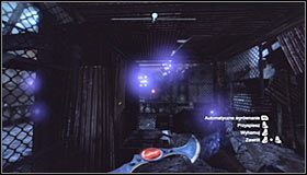 Wyrzuć batarang, celując w nim w znajdujący się niedaleko klatki z trofeum wlot do szybu wentylacyjnego #1 - Zaułki - Trofea Batmana (01-07) | Zagadki w Batman Arkham City - Batman: Arkham City - poradnik do gry