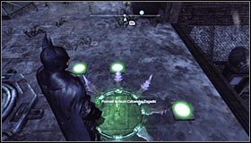 Tuż po rozpoczęciu przejażdżki na linie przytrzymaj prawy przycisk myszy (lub lewy trigger na padzie) celem spowolnienia całego procesu - Zaułki - Trofea Batmana (17-23) | Zagadki w Batman Arkham City - Batman: Arkham City - poradnik do gry