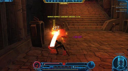 Po unieszkodliwieniu droidów wyjdź ze zbrojowni wrotami w [6], a potem wejdź po schodach po lewej w [7] na drugi poziom grobowca - (L03) Arm Yourself | Sith Warrior | Star Wars The Old Republic - Star Wars: The Old Republic - poradnik do gry