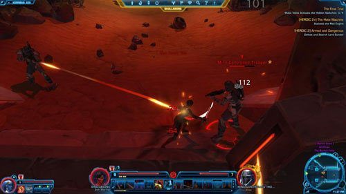 Te ostatnie są na razie wyłączone, ale po zaatakowaniu ich rozpoczną walkę - (L08) HEROIC 2 Armed and Dangerous | Korriban | Star Wars The Old Republic - Star Wars: The Old Republic - poradnik do gry