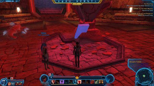 Pozostaje wyjść z grobowca i przez zniszczone atrium udać się do [2], a potem w Tomb of Tulak Hord - The Antechamber - do [1] - (L08) HEROIC 2+ The Hate Machine | Korriban | Star Wars The Old Republic - Star Wars: The Old Republic - poradnik do gry