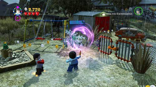 Przygodę rozpoczynamy na placu zabaw, z którego musimy się wydostać - Mroczne czasy (1) | Opis przejścia - Rok 5 | LEGO Harry Potter Lata 5-7 - LEGO Harry Potter: Lata 5-7 - poradnik do gry