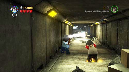 Ruszamy w stronę tunelu, gdzie atakują nas Dementorzy - Mroczne czasy (1) | Opis przejścia - Rok 5 | LEGO Harry Potter Lata 5-7 - LEGO Harry Potter: Lata 5-7 - poradnik do gry