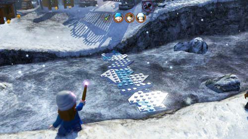 Podchodzimy do uzyskanych w ten sposób klocków i czarem WL budujemy sobie kładkę - Gwardia Dumbledorea (1) | Opis przejścia - Rok 5 | LEGO Harry Potter Lata 5-7 - LEGO Harry Potter: Lata 5-7 - poradnik do gry