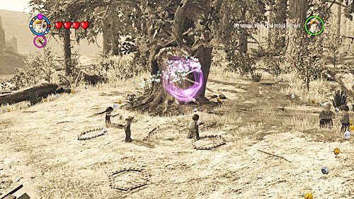 Po wykopaniu klocków składamy z nich nożyce i podcinamy gałąź, na której siedzi czarodziej - Wspomnienie młodego Snapea | Opis przejścia - Rok 5 | LEGO Harry Potter 5-7 - LEGO Harry Potter: Lata 5-7 - poradnik do gry