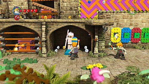 Kolejny dostaniemy po wytrąceniu z rąk rycerza, tarczy - Czas na psoty | Opis przejścia - Rok 5 | LEGO Harry Potter Lata 5-7 - LEGO Harry Potter: Lata 5-7 - poradnik do gry