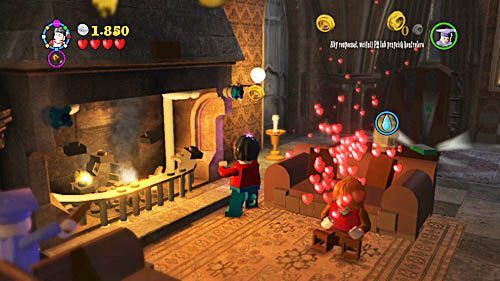 To jest nasze pierwsze zadanie, musimy zdobyć trzy składniki, by przygotować odpowiednie lekarstwo dla Rona - Miłość nie zna litości (1) | Opis przejścia - Rok 6 | LEGO Harry Potter Lata 5-7 - LEGO Harry Potter: Lata 5-7 - poradnik do gry