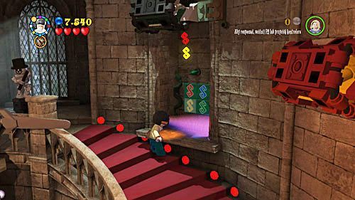 Podnosimy zielony gobelin i rozwiązujemy zagadkę - Paląc mosty (1) | Opis przejścia - Rok 7 | LEGO Harry Potter Lata 5-7 - LEGO Harry Potter: Lata 5-7 - poradnik do gry