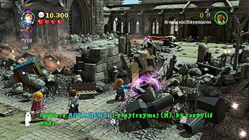 Najpierw jednak podchodzimy do zawalonych kamieni i wyciągamy z gruzów kociołek - Luka w planie | Opis przejścia - Rok 7 | LEGO Harry Potter Lata 5-7 - LEGO Harry Potter: Lata 5-7 - poradnik do gry