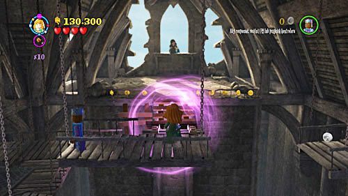 Ostatnią lukę uzupełniamy podnosząc czarem WL kładkę i wkładając ją na miejsce - Luka w planie | Opis przejścia - Rok 7 | LEGO Harry Potter Lata 5-7 - LEGO Harry Potter: Lata 5-7 - poradnik do gry