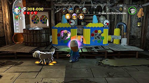 Kolejne dwie części znajdziemy w piwnicy karczmy, do której trafiamy na sam koniec - Gwardia Dumbledorea | Znajdźki - Rok 5 | LEGO Harry Potter Lata 5-7 - LEGO Harry Potter: Lata 5-7 - poradnik do gry