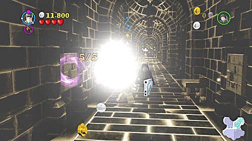 Kolejną część herbu zdobędziemy odrywając wszystkie listy gończe w korytarzach ministerstwa magii, do odkrycia jest ich 5 - Skup się! | Znajdźki - Rok 5 | LEGO Harry Potter Lata 5-7 - LEGO Harry Potter: Lata 5-7 - poradnik do gry