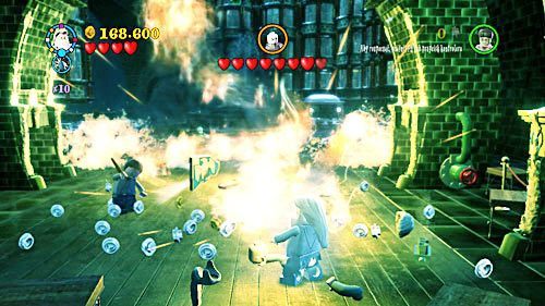 Ostatni dostaniemy po zgaszeniu dziesięciu płomieni które zostawia ognisty wąż po uderzeniu łbem w ziemię - Ukryte zagrożenie | Znajdźki - Rok 5 | LEGO Harry Potter Lata 5-7 - LEGO Harry Potter: Lata 5-7 - poradnik do gry