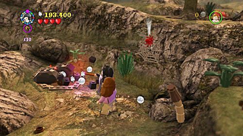 Usuwamy głazy, które przykrywają miejsce do kopania, po lewej stronie obszaru - Felix Felicis | Znajdźki - Rok 6 | LEGO Harry Potter Lata 5-7 - LEGO Harry Potter: Lata 5-7 - poradnik do gry