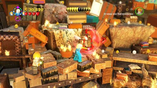 Kiedy wszystko płonie ruszamy w prawo, gdzie znajdziemy klatkę - Szatańska pożoga | Znajdźki - Rok 7 | LEGO Harry Potter Lata 5-7 - LEGO Harry Potter: Lata 5-7 - poradnik do gry