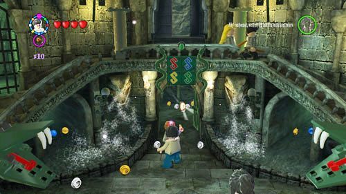 Dormitorium Slytherinu - W środku znajdziemy wężową zagadkę, po jej rozwiązaniu otworzy się brama, a za nią znajdziemy szton Draco (Sweter) - Dodatkowe sztony postaci - Hogwart (2) | Dodatkowe znajdźki | LEGO HP Lata 5-7 - LEGO Harry Potter: Lata 5-7 - poradnik do gry