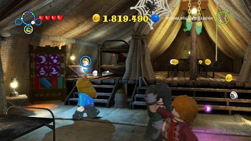 Rzeka (namiot) -- po prawej stronie stoi szafa, wybieramy Hermionę i rozwiązujemy zagadkę - Dodatkowe sztony postaci - Obozowisko | Dodatkowe znajdźki | LEGO HP Lata 5-7 - LEGO Harry Potter: Lata 5-7 - poradnik do gry