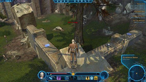 Kieruj się następnie na południe, aż będziesz mógł wejść na górny poziom ruin - (L06) Enemy Force | Jedi Knight | Star Wars The Old Republic - Star Wars: The Old Republic - poradnik do gry