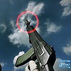 Tłumik dźwięku znacząco ogranicza hałas powstający przy wystrzale, jednak stosowana w wytłumionej broni amunicja poddźwiękowa ma mniejszą prędkość i na duże odległości zadaje niższe obrażenia - Akcesoria i dodatki | Bronie, Ekwipunek i Specjalizacje | Battlefield 3 - Battlefield 3 - poradnik do gry