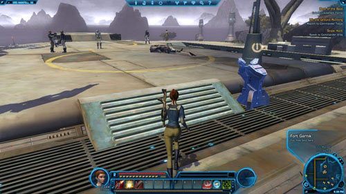 Kolejny punkt szybkiej podróży znajduje się w kantynie, do której wejście jest w [2] Udaj się tam, oznacz Quick Travel Point (Avilatans Rest Cantina) na mapie, aby później już nie biegać - (L02) Hit the Ground Running | Trooper | Star Wars The Old Republic - Star Wars: The Old Republic - poradnik do gry