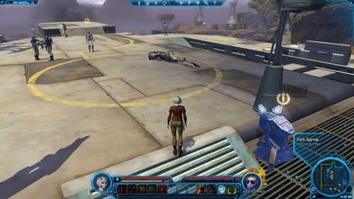 Kolejny punkt szybkiej podróży znajduje się w kantynie, do której wejście jest w [2] - (L04) Desperate Times | Smuggler | Star Wars The Old Republic - Star Wars: The Old Republic - poradnik do gry