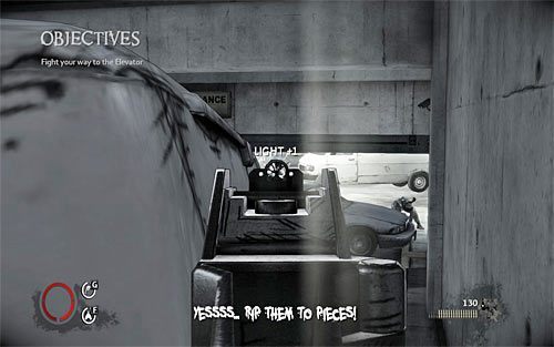 Ruszaj śladami swojego darklinga, podnosząc amunicję leżącą przy furgonetce - Home Invasion (1) | Opis przejścia The Darkness II - The Darkness II - poradnik do gry