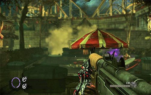 Do bitwy dojdzie niedługo po tym jak Jenny zniknie, a Ty zbliżysz się do leżącego na ziemi pluszowego misia - Fun and Games (2) | Opis przejścia The Darkness II - The Darkness II - poradnik do gry