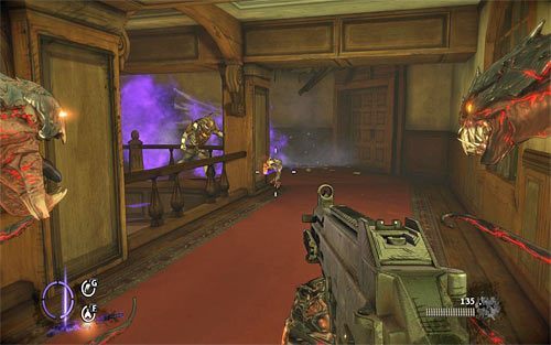 W szczególności radzę pilnować się w końcowej części przemarszu, a to dlatego, że do walk dołączą wtedy elitarni przeciwnicy - Homecoming (2) | Opis przejścia The Darkness II - The Darkness II - poradnik do gry