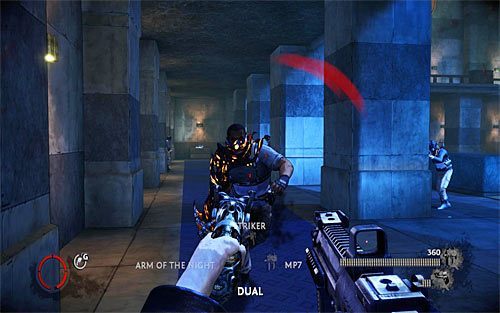 Trzecia bitwa rozpoczyna się po dotarciu do ogromnej sali niedługo po skorzystaniu z windy i nie powinna ona stanowić dużego wyzwania - Kampania Vendettas - wskazówki (2) | Vendettas | The Darkness II - The Darkness II - poradnik do gry