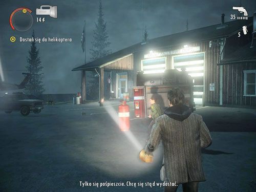 Lądowisko helikoptera okaże się być częścią posterunku straży pożarnej - Alan Wake: Nocne życie Bright Falls (2) | Odcinek 5- Pstrykacz | Solucja - Alan Wake - poradnik do gry