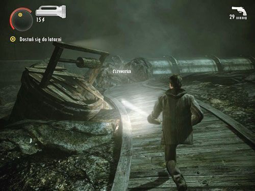 Kontynuuj wędrówkę aż dotrzesz do drzewa, po którym musisz przejść dalej - Alan Wake: Odcinek specjalny 2- Pisarz (2) | Odcinki specjalne | Solucja - Alan Wake - poradnik do gry