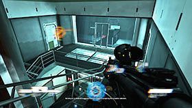 Teraz wyeliminuj wyżej wspomnianych przeciwników i drzwiami obok których stali wejdź na klatkę schodową - Rozdział 11- Ramon | Kampania w Syndicate - Syndicate - singleplayer - poradnik do gry