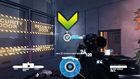 Od razu gdy wejdziesz do dużego holu zauważysz działko wysunięte z sufitu - zhakuj je natychmiast, a ono zajmie się wrogami w okolicy - Rozdział 19- Burning Tower | Kampania w Syndicate - Syndicate - singleplayer - poradnik do gry