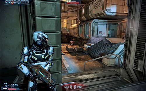 Gra zainicjuje teraz główną część tej bitwy, tak więc koniecznie powybieraj dobre zasłony dla drużyny - Mass Effect 3: N7 - Porwania Cerberusa - solucja, opis przejścia - Mass Effect 3 - poradnik do gry