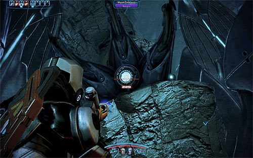 Skorzystaj z jedynego dostępnego przejścia, odnajdując po drodze technologię Żniwiarzy [3125 kredytów] - Mass Effect 3: Trawers Attykański, Raknii - solucja, opis przejścia - Mass Effect 3 - poradnik do gry