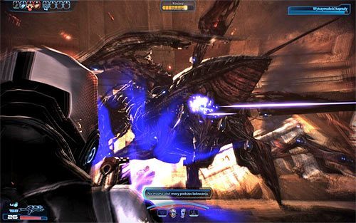 Kontynuuj podróż, docierając do miejsca, w którym potwory walczą z grupą turian - Mass Effect 3: Tuchanka, Pluton turian - solucja, opis przejścia - Mass Effect 3 - poradnik do gry