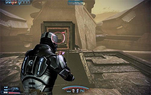 W drodze do pierwszego młota piażdżypaszczy prawdopodobnie dwukrotnie będziesz musiał uniknąć opisanych wyżej ataków Żniwiarza, tak więc zachowaj ostrożność - Mass Effect 3: Priorytet, Tuchanka (2) - solucja, opis przejścia - Mass Effect 3 - poradnik do gry