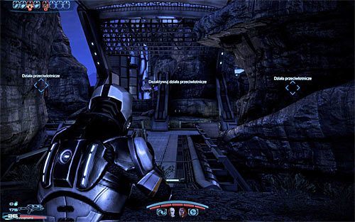 Dopiero teraz udaj się w prawo, czyli w stronę ścieżki, przy której w trakcie ostatniej bitwy pojawiały się gethy - Mass Effect 3: Rannoch, Admirał Koris - solucja, opis przejścia - Mass Effect 3 - poradnik do gry