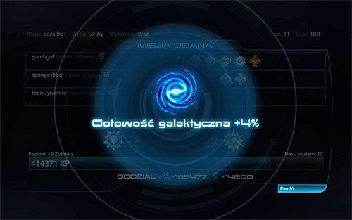 O tym, że wskaźnik gotowości został podwyższony powinieneś zostać poinformowany po każdej zakończonej misji trybu multiplayer (powyższy screen), przy czym to ile procent gotowości zdobędziesz jest uzależnione od tego w jakiej strefie walczyłeś i jak duże wyzwanie sobie dobrałeś (brązowe, srebrne lub - Mass Effect 3: Finał kampanii - jak się przygotować? - Mass Effect 3 - poradnik do gry