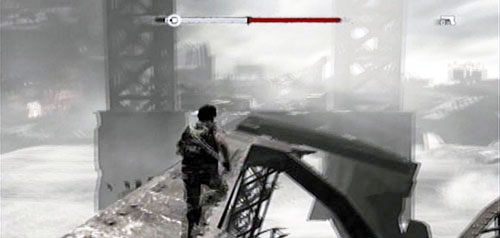 Przebiegnij po stalowej belce na drugą stronę rozpadliny przeskakując po drodze jedną dziurę i następnie przeskocz na drugą stronę mostu chwytając się jego krawędzi - Poradnik do gry - Episode 1 - Return | I Am Alive - I Am Alive - poradnik do gry